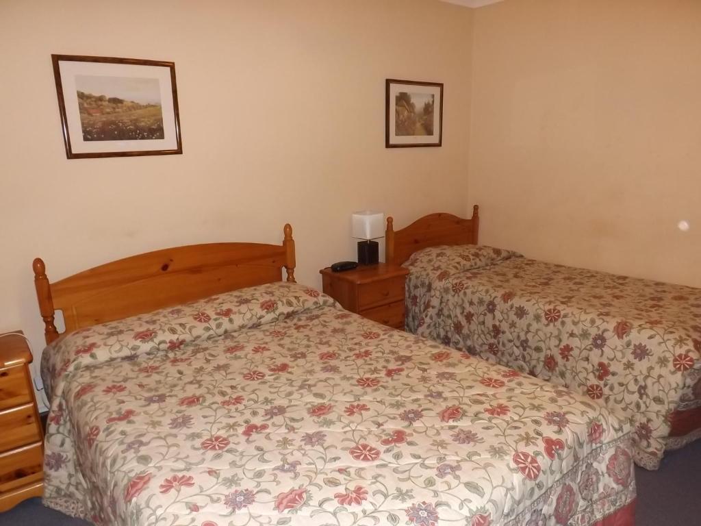 Cottage Guest House Hillingdon Phòng bức ảnh